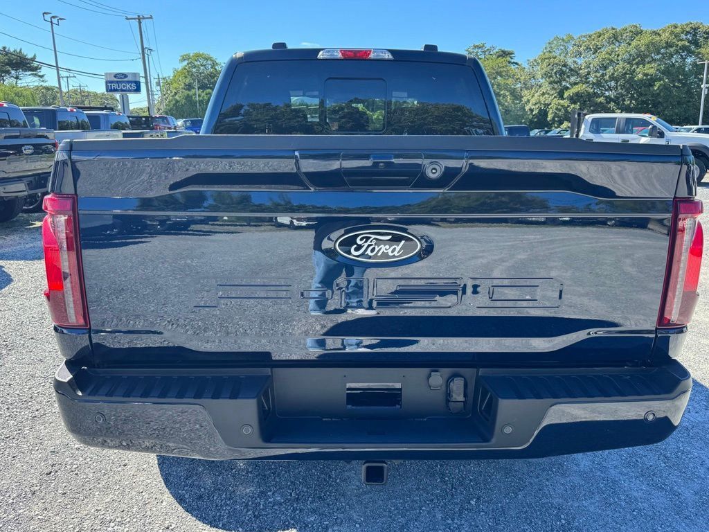 Certified 2025 Ford F150 XLT w/ Equipment Group 302A MID AWD/4WD image 5
