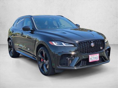 Used 2022 Jaguar F-PACE SVR AWD/4WD image 3