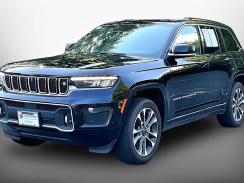 Certified 2023 Jeep Grand Cherokee Overland w/ Adv Protech Group III AWD/4WD image 4