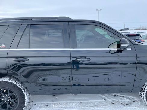 Used 2022 Ford Expedition Timberline image 30