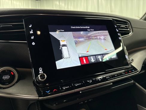 New 2025 Jeep Wagoneer L Series II w/ Convenience Group I image 29