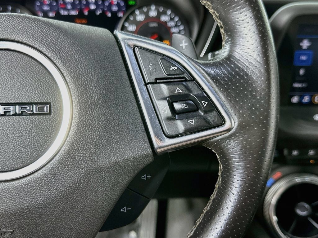 Used 2019 Chevrolet Camaro SS RWD image 23