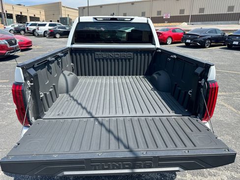 Used 2024 Toyota Tundra SR5 w/ SR5 Premium Package RWD image 33