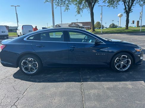 Used 2020 Chevrolet Malibu LT FWD image 4