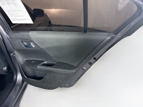 Used 2017 Honda Accord LX image 27
