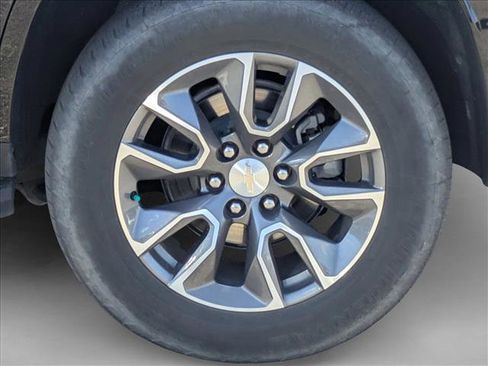 Used 2023 Chevrolet Tahoe LS image 16