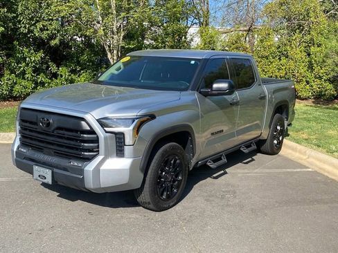 Used 2023 Toyota Tundra SR5 AWD/4WD image 3