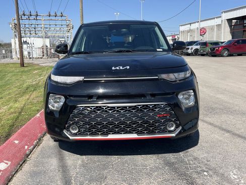 Used 2022 Kia Soul GT-Line image 2