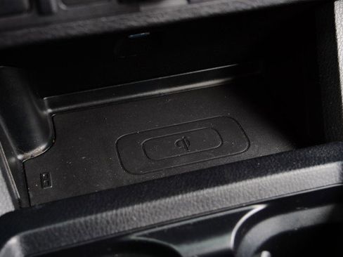 Used 2020 Toyota Tacoma TRD Sport image 18