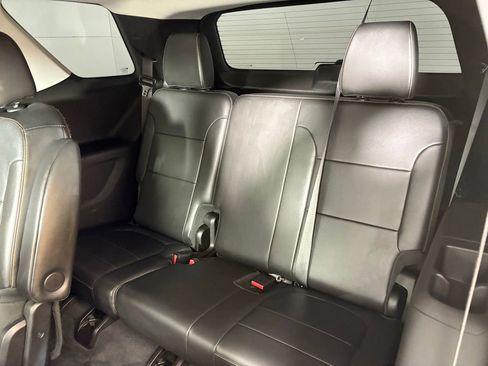 Used 2019 Chevrolet Traverse Premier w/ Redline Edition image 43