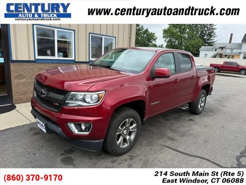 Used 2018 Chevrolet Colorado Z71 AWD/4WD image 1