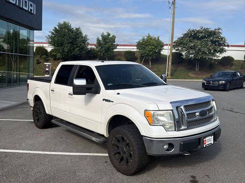 Used 2011 Ford F150 Lariat w/ Lariat Chrome Pkg AWD/4WD image 3