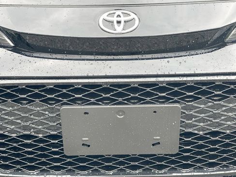 Used 2026 Toyota Corolla SE FWD image 19
