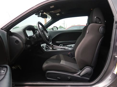Used 2020 Dodge Challenger R/T Scat Pack RWD image 17