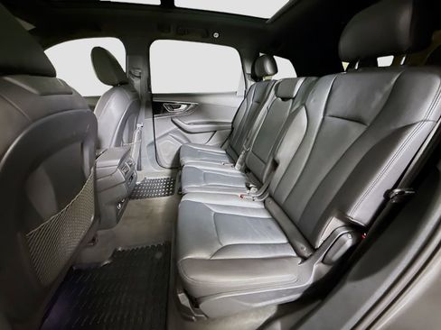 Used 2019 Audi Q7 3.0T Premium w/ Cold Weather Package image 24