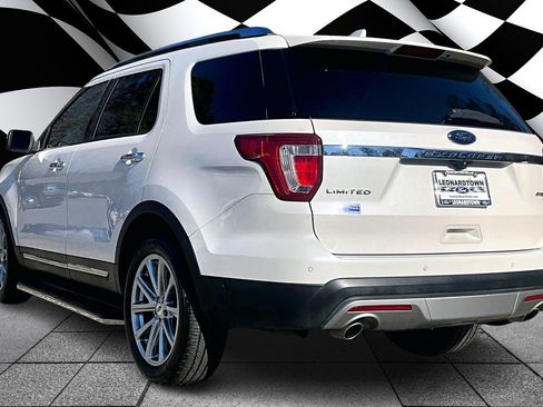 Used 2016 Ford Explorer Limited w/ Equipment Group 301A image 12