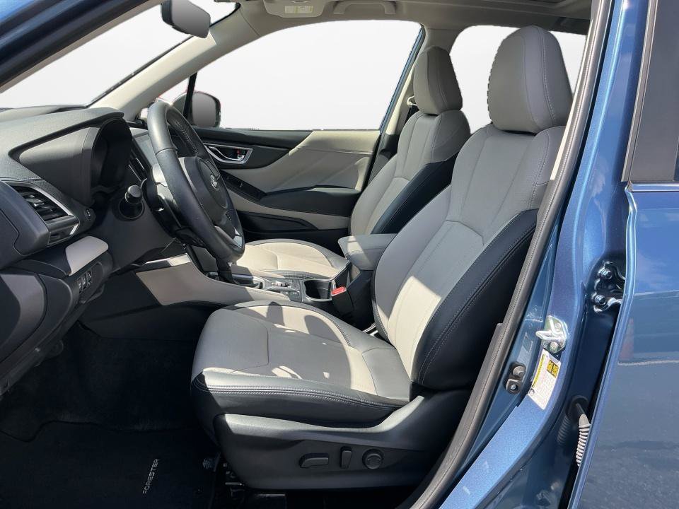 Used 2024 Subaru Forester Limited AWD/4WD image 11