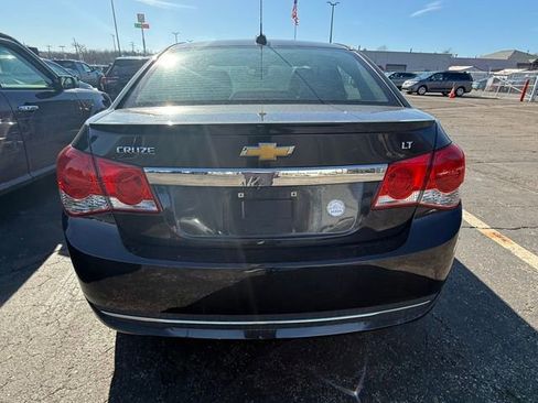 Used 2015 Chevrolet Cruze LT w/ Sun, Sound and Sport Package image 4