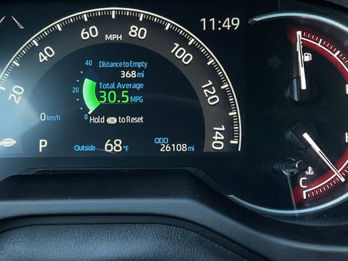 Used 2025 Toyota RAV4 XLE image 39