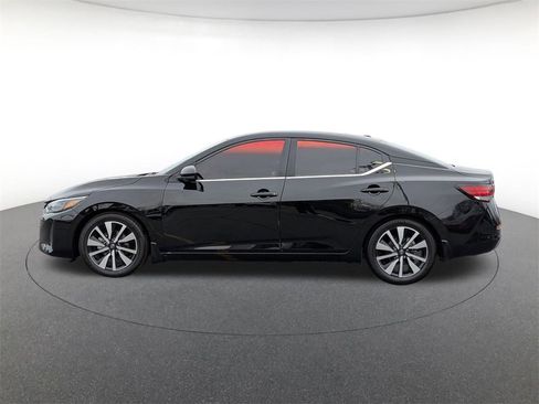Used 2025 Nissan Sentra SV w/ SV Premium Package image 8