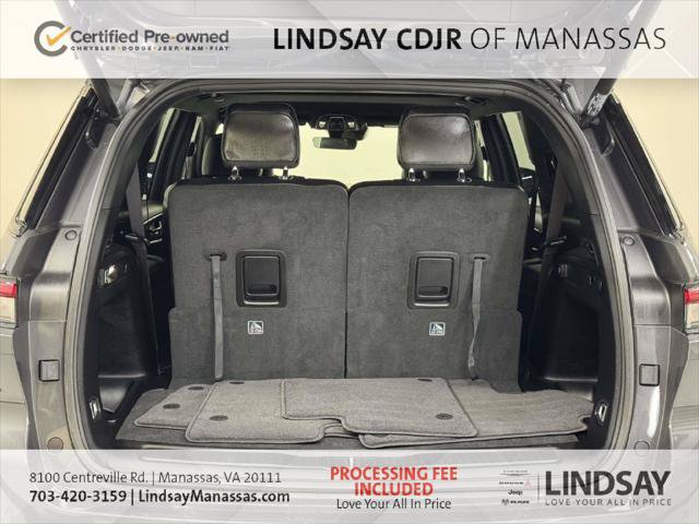 Certified 2025 Jeep Grand Cherokee L Altitude AWD/4WD image 17