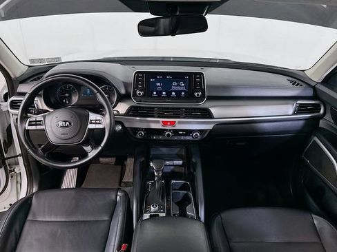 Used 2020 Kia Telluride LX AWD/4WD image 19