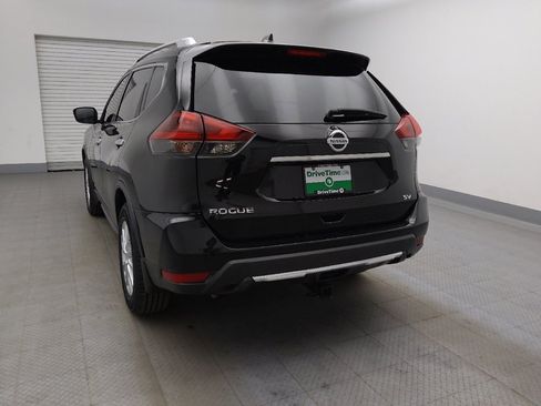 Used 2018 Nissan Rogue SV FWD image 6