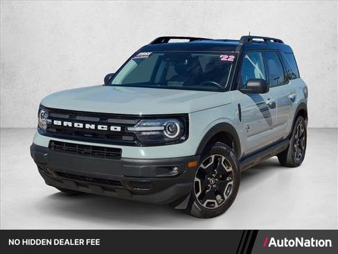 Used 2022 Ford Bronco Sport Outer Banks w/ Tech Package AWD/4WD image 1