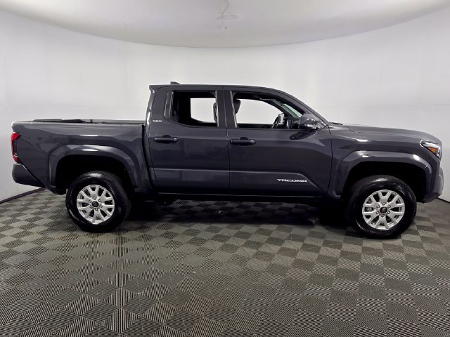 Used 2024 Toyota Tacoma SR5 RWD image 9