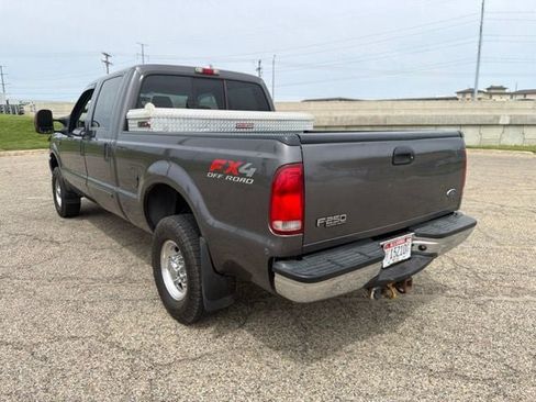 Used 2004 Ford F250 4x4 Crew Cab Super Duty image 4
