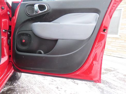 Used 2014 FIAT 500L Easy w/ Popular Equipment Group image 39