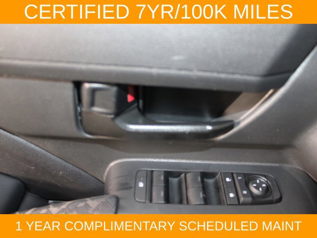 Used 2024 Toyota Tacoma SR5 AWD/4WD image 15