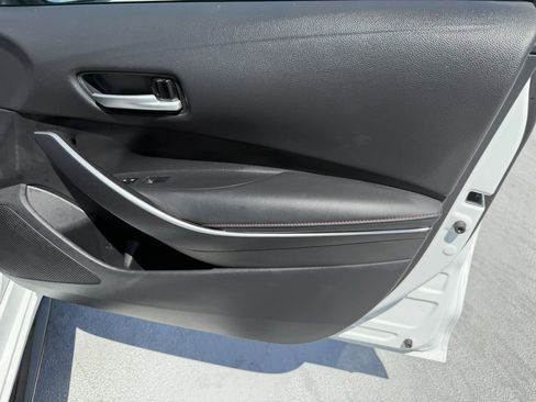 Used 2023 Toyota Corolla SE FWD image 17