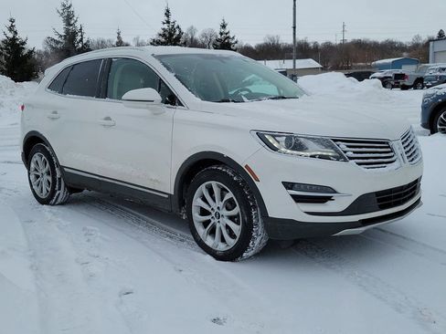 Used 2015 Lincoln MKC Base w/ Equipment Group 101A Select image 2