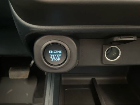 New 2026 Ford Maverick Lariat w/ Black Appearance Package image 41