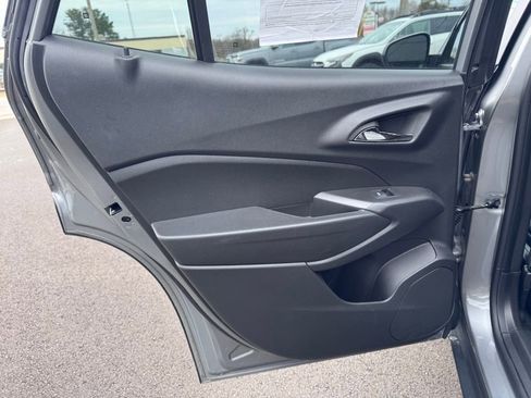 Used 2024 Chevrolet Trax LS w/ Driver Confidence Package image 26