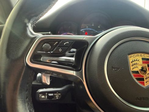 Used 2018 Porsche Macan Sport Edition image 28