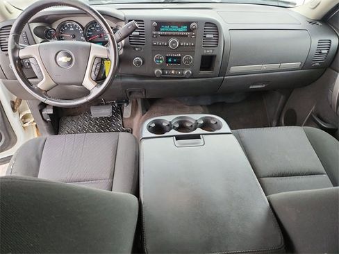 Used 2011 Chevrolet Silverado 1500 LT w/ All-Star Edition image 17