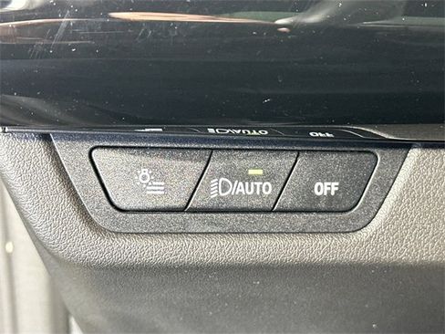 Used 2025 BMW X2 xDrive28i image 24