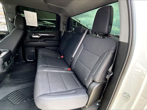 Used 2024 Chevrolet Silverado 1500 LT Trail Boss w/ Protection Package AWD/4WD image 36