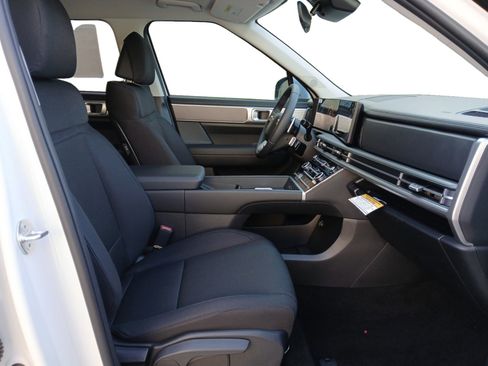 New 2026 Hyundai Santa Fe SE image 15