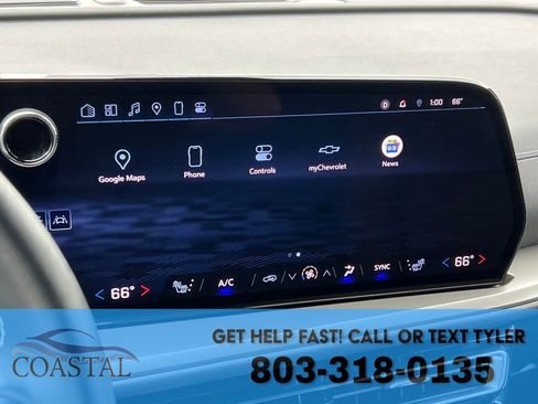 Used 2025 Chevrolet Traverse LT AWD/4WD image 37