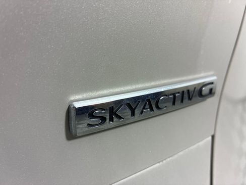 Used 2022 MAZDA CX-30 AWD 2.5 S w/ Premium Package image 12