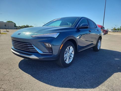 New 2026 Buick Envista Preferred w/ Advanced Safety Package image 2