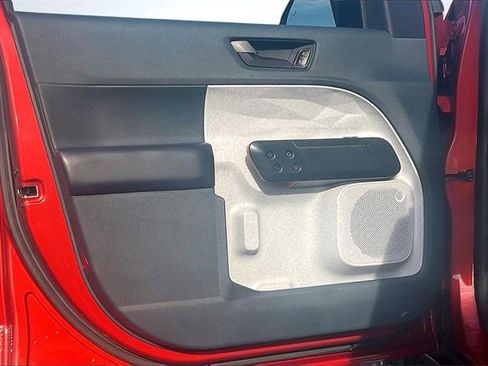 Certified 2023 Ford Maverick XLT w/ XLT Luxury Package image 23