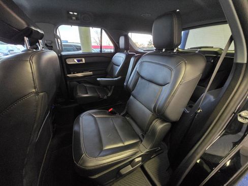 Used 2023 Ford Explorer Limited w/ Equipment Group 301A image 22