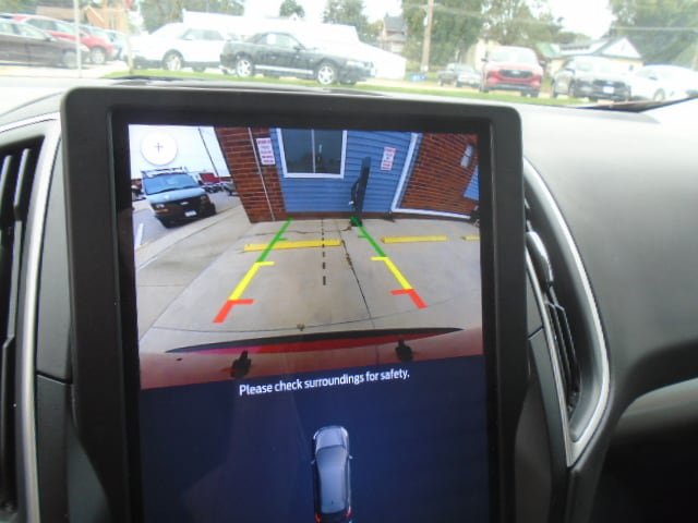 Used 2024 Ford Edge SEL w/ Convenience Package AWD/4WD image 18