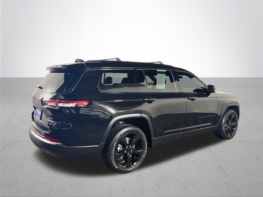 Used 2024 Jeep Grand Cherokee L Altitude AWD/4WD image 6