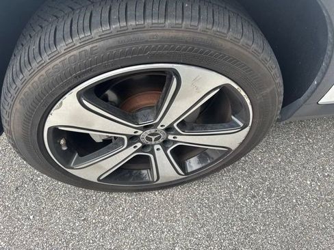 Used 2018 Mercedes-Benz GLC 300 4MATIC Coupe image 7