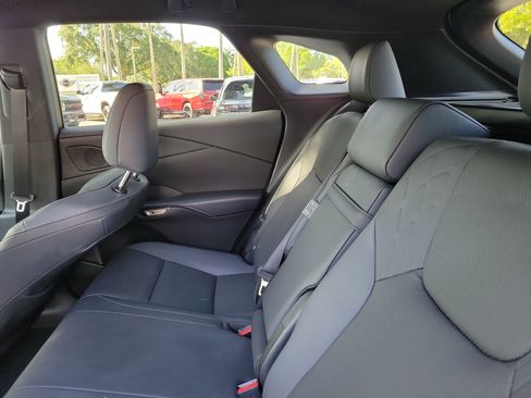 Used 2025 Lexus RX 350 FWD w/ Technology Package image 7